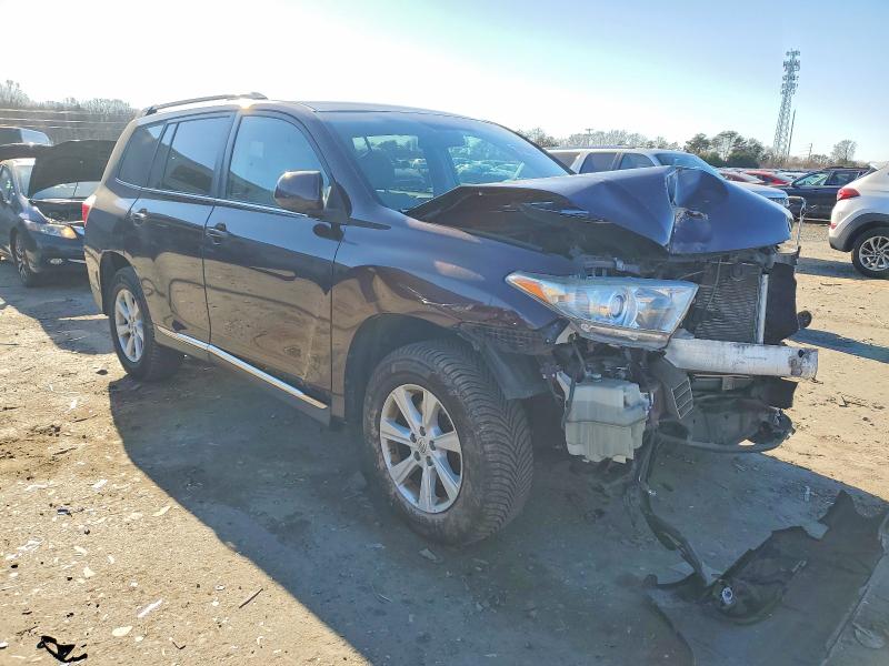 Photo 4 from auction – 2013 TOYOTA HIGHLANDER with VIN 5TDBK3EH6DS263907