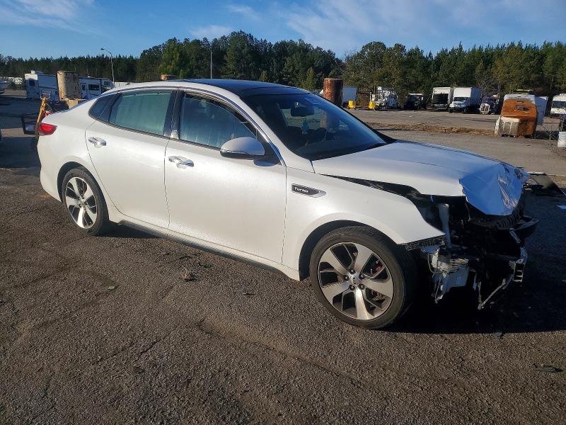 Photo 4 from auction – 2016 KIA OPTIMA SX with VIN 5XXGW4L27GG017436