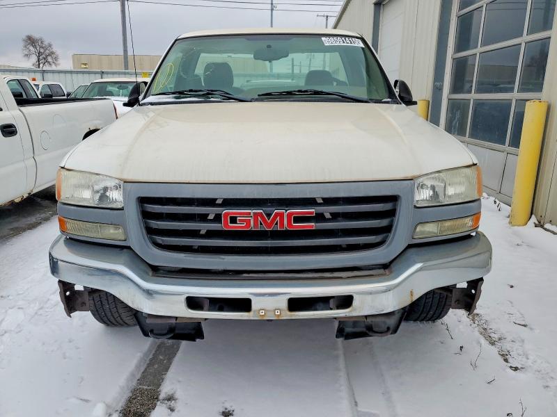 Photo 5 from auction – 2006 GMC NEW SIERRA with VIN 1GTEC14X86Z104802