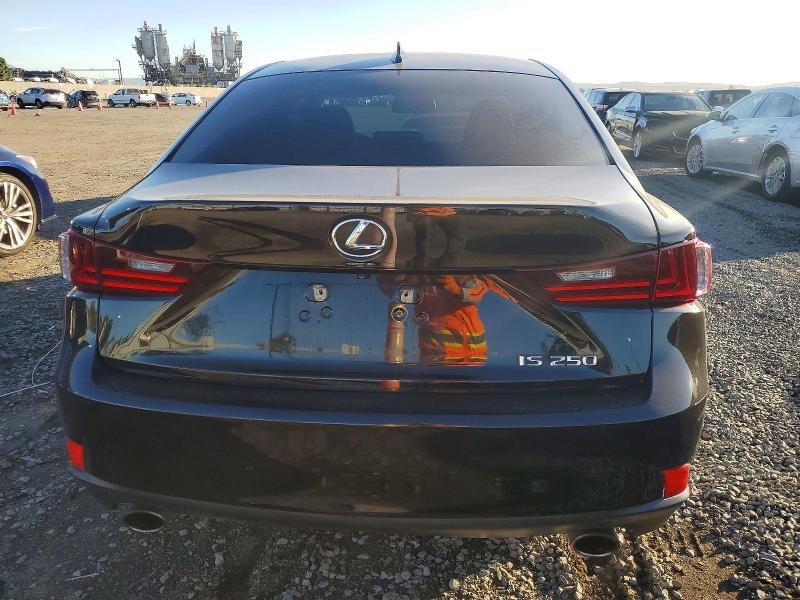 Photo 6 from auction – 2014 LEXUS IS 250 with VIN JTHBF1D28E5017856