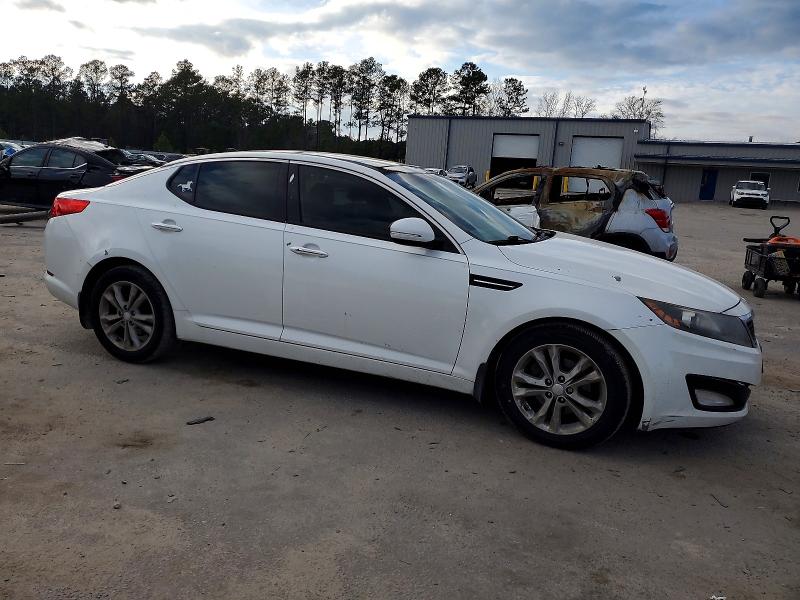 Photo 4 from auction – 2013 KIA OPTIMA EX with VIN 5XXGN4A77DG105013