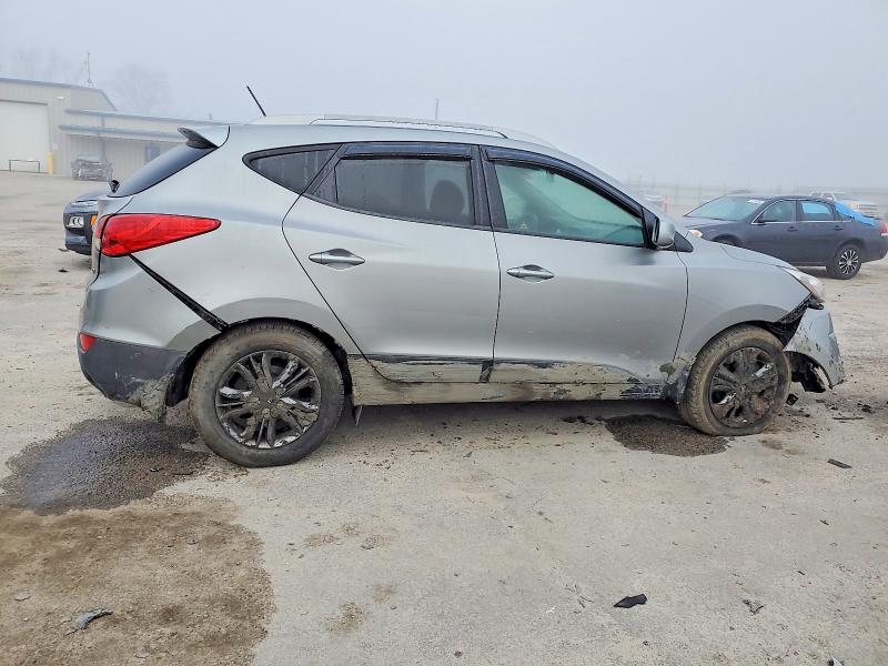 Photo 3 from auction – 2015 HYUNDAI TUCSON LIM with VIN KM8JUCAG7FU117769