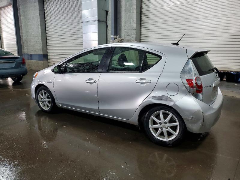 Photo 2 from auction – 2013 TOYOTA PRIUS C with VIN JTDKDTB33D1054060
