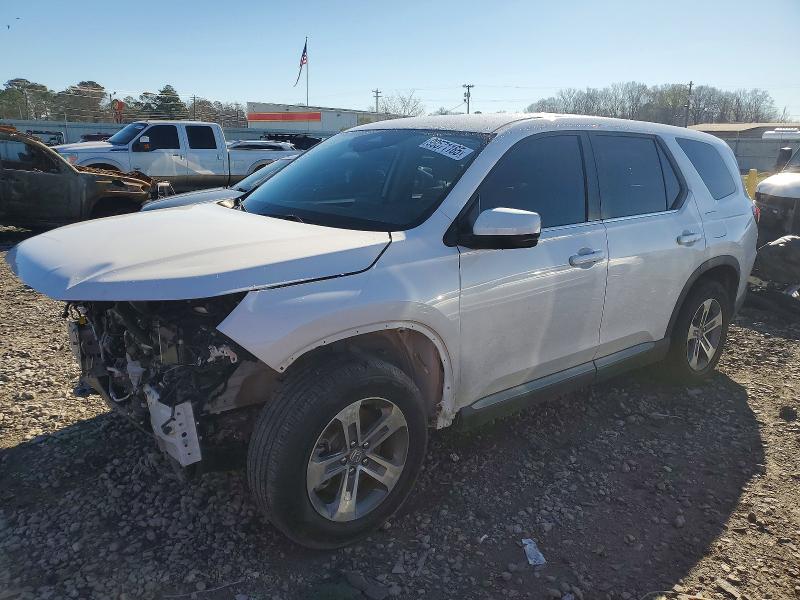 HONDA PILOT 2025 with VIN 5FNYG2H42SB035208 - Photo from auction