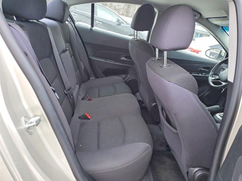 Photo 10 from auction – 2015 CHEVROLET CRUZE with VIN 1G1PC5SB9F7140512