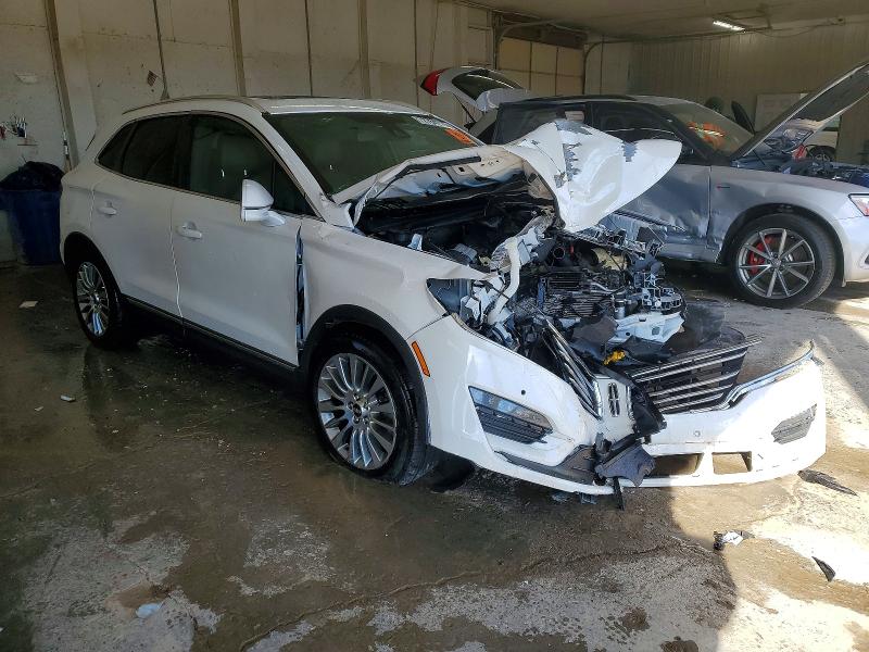 Photo 4 from auction – 2016 LINCOLN MKC RESERV with VIN 5LMTJ3DH9GUJ18393