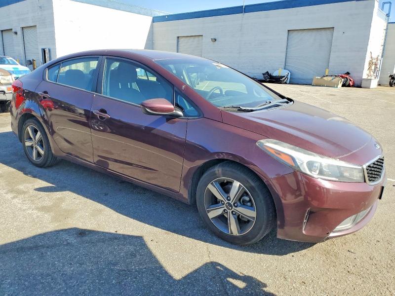 Photo 4 from auction – 2018 KIA FORTE LX with VIN 3KPFL4A71JE172292