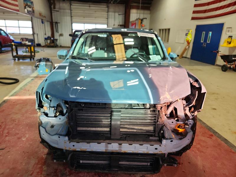 Photo 5 from auction – 2022 FORD MAVERICK X with VIN 3FTTW8F93NRA89599