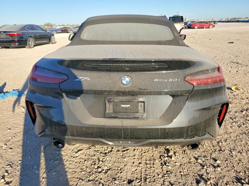 Photo 6 from auction – 2023 BMW Z4 with VIN WBAHF3C08PWY20846