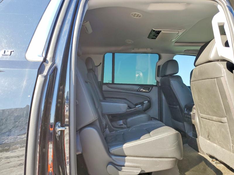 Photo 11 from auction – 2017 CHEVROLET SUBURBAN with VIN 1GNSKHKC4HR259906