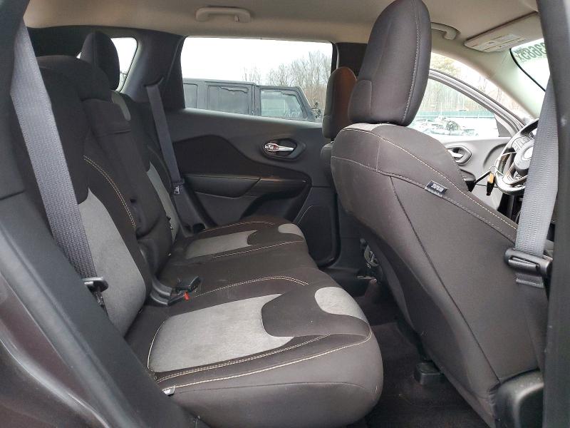 Photo 11 from auction – 2016 JEEP CHEROKEE S with VIN 1C4PJMAB4GW317161