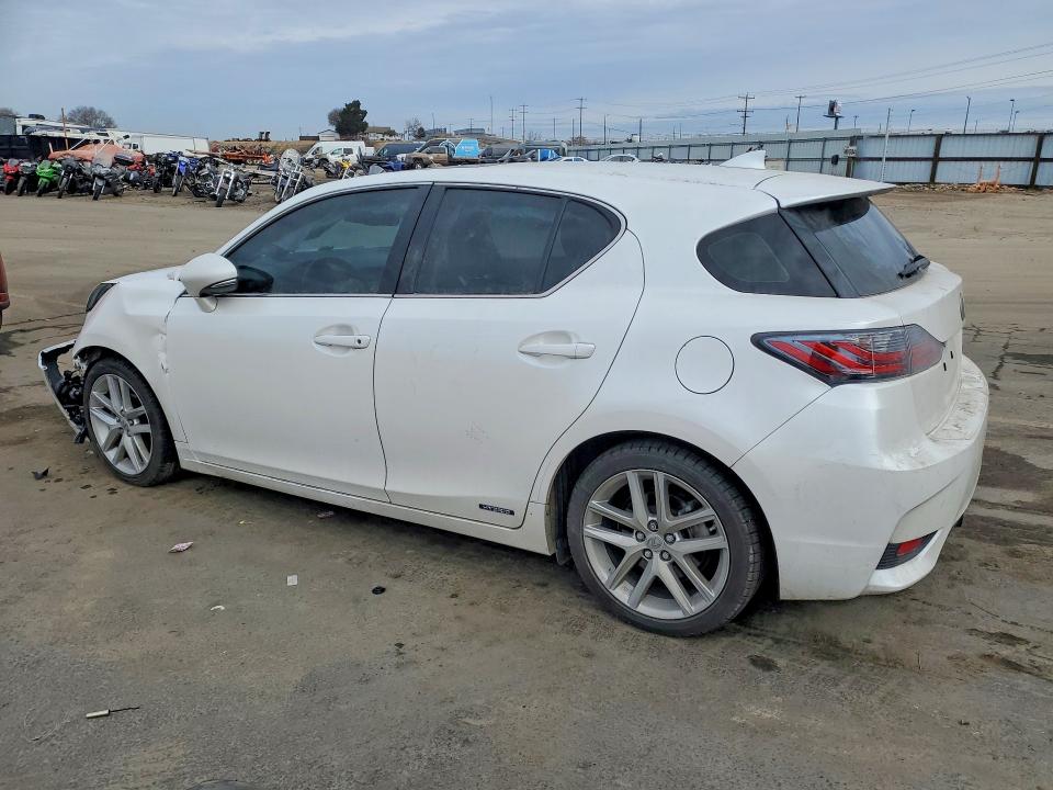 Photo 2 from auction – 2016 LEXUS CT 200H with VIN JTHKD5BH3G2276036