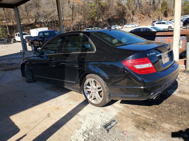 Photo 2 from auction – 2013 MERCEDES-BENZ C 250 with VIN WDDGF4HB3DA791771