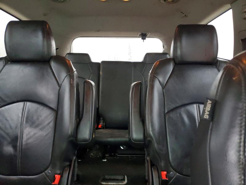 Photo 10 from auction – 2015 CHEVROLET TRAVERSE with VIN 1GNKRHKD6FJ304926