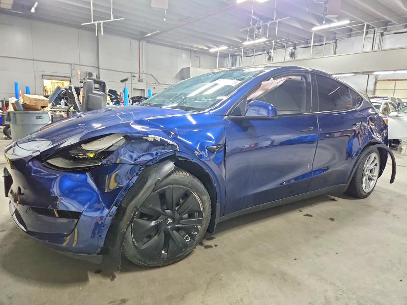 TESLA MODEL Y 2023 with VIN 7SAYGDEE8PF889512 - Photo from auction