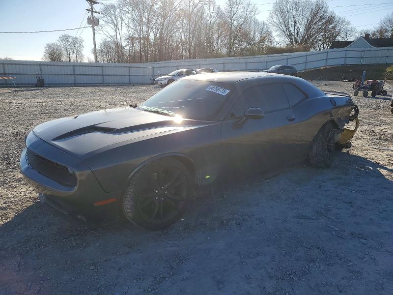 DODGE CHALLENGER 2016 with VIN 2C3CDZBT2GH275389 - Photo from auction