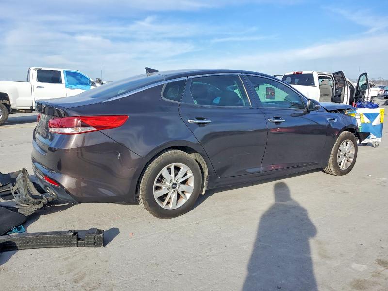 Photo 3 from auction – 2018 KIA OPTIMA LX with VIN KNAGT4L34J5238647