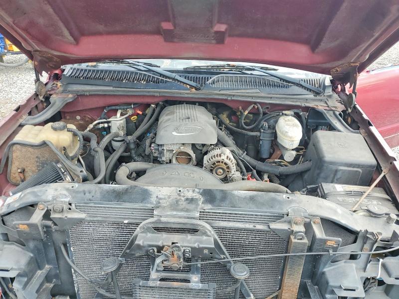 Photo 11 from auction – 2004 CHEVROLET SILVERADO with VIN 1GCEC19TX4Z228475