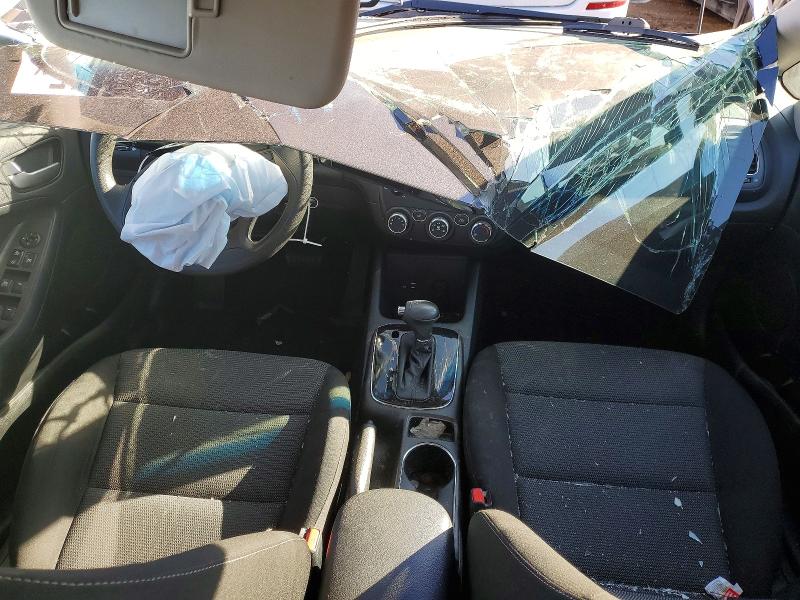 Photo 8 from auction – 2017 KIA FORTE with VIN 3KPFK4A72HE142537