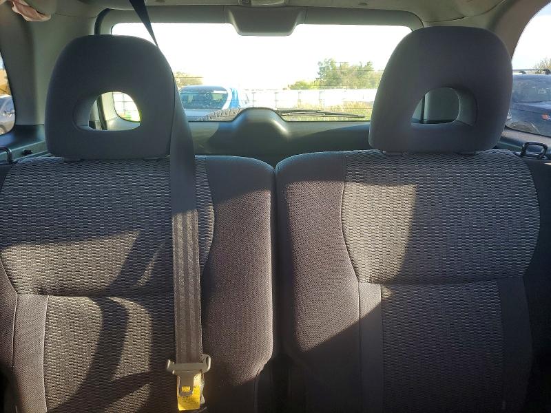 Photo 10 from auction – 2005 TOYOTA RAV4 with VIN JTEHD20V156043986