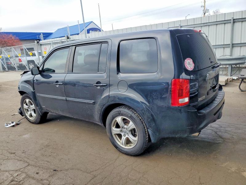 Photo 2 from auction – 2015 HONDA PILOT EXL with VIN 5FNYF4H57FB011161