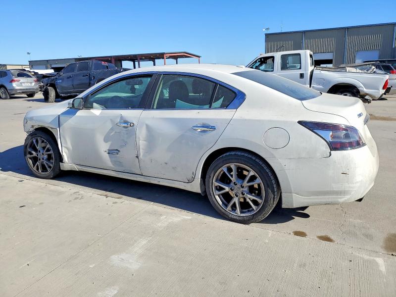 Photo 2 from auction – 2012 NISSAN MAXIMA with VIN 1N4AA5AP4CC847784