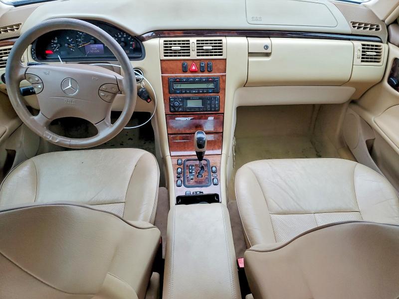 Photo 8 from auction – 2002 MERCEDES-BENZ E-CLASS with VIN WDBJF70J62B434028