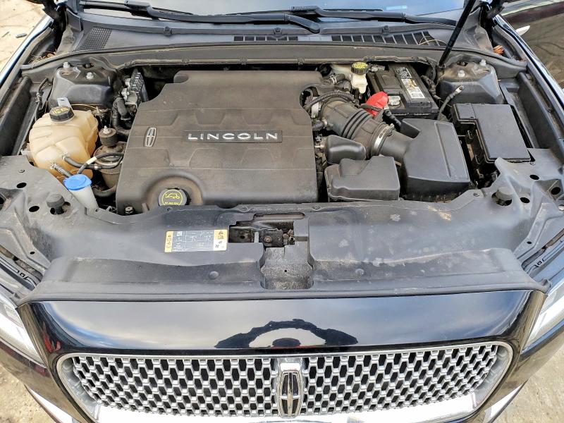 Photo 11 from auction – 2017 LINCOLN CONTINENTA with VIN 1LN6L9TK9H5611755