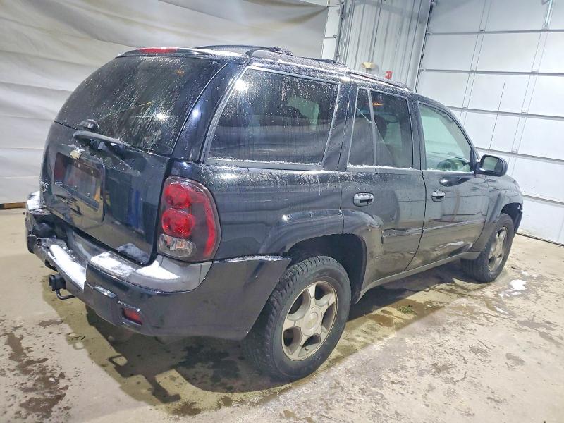 Photo 3 from auction – 2007 CHEVROLET TRAILBLAZE with VIN 1GNDT13S272248901