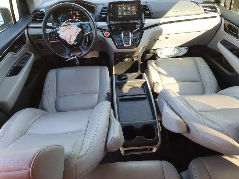 Photo 8 from auction – 2023 HONDA ODYSSEY with VIN 5FNRL6H81PB025187