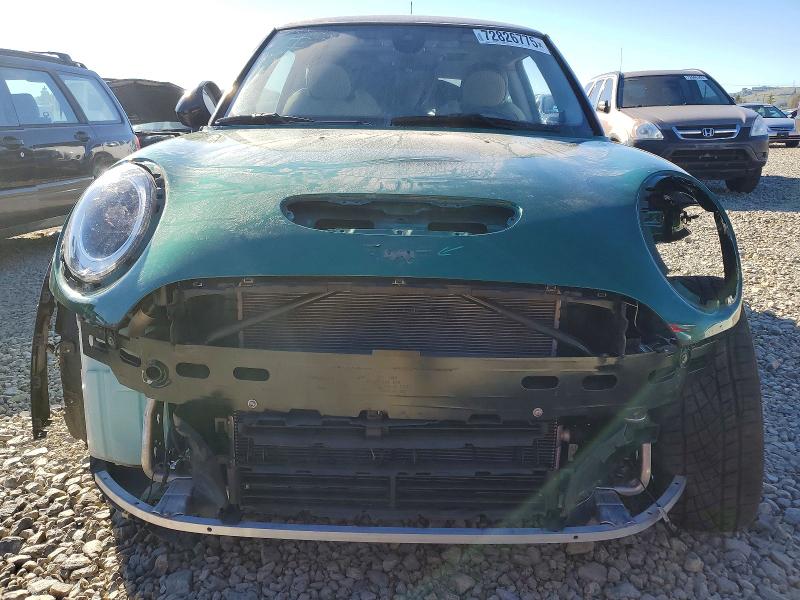 Photo 5 from auction – 2024 MINI COOPER with VIN WMW13DJ01R2V45656