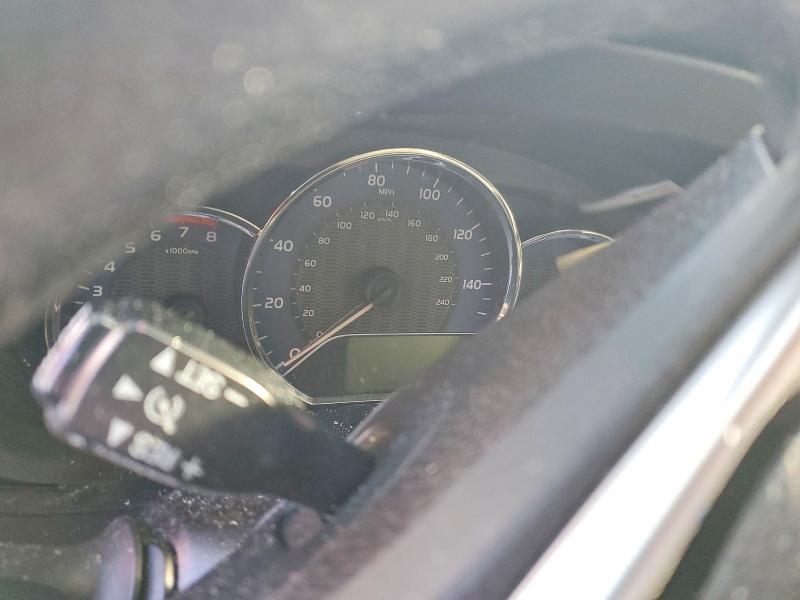 Photo 9 from auction – 2015 TOYOTA COROLLA EC with VIN 2T1BPRHEXFC276936