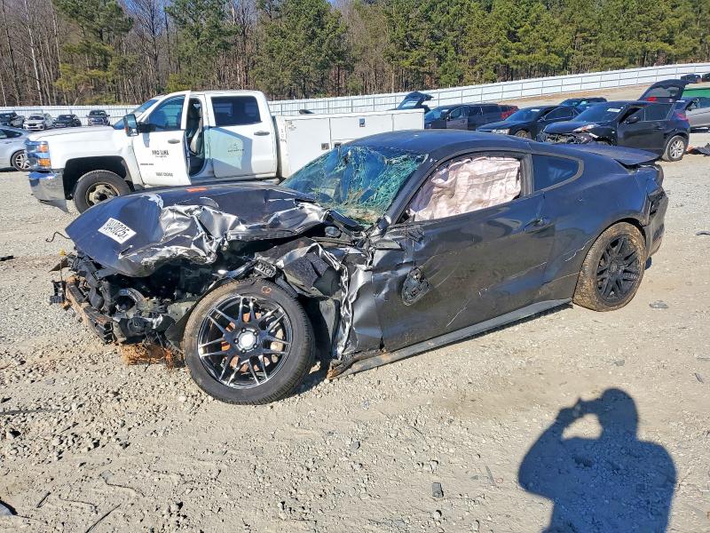 FORD MUSTANG 2017 with VIN 1FA6P8AM9H5304731 - Photo from auction