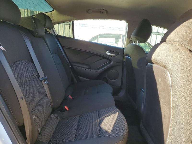 Photo 10 from auction – 2017 KIA FORTE with VIN 3KPFK4A70HE130967
