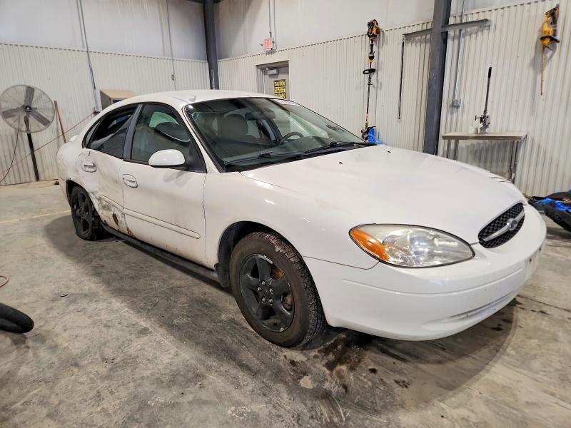 Photo 4 from auction – 2000 FORD TAURUS with VIN 1FAFP55S9YG274593