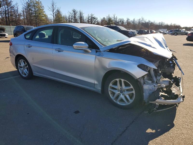 Photo 4 from auction – 2016 FORD FUSION SE with VIN 3FA6P0H74GR367653