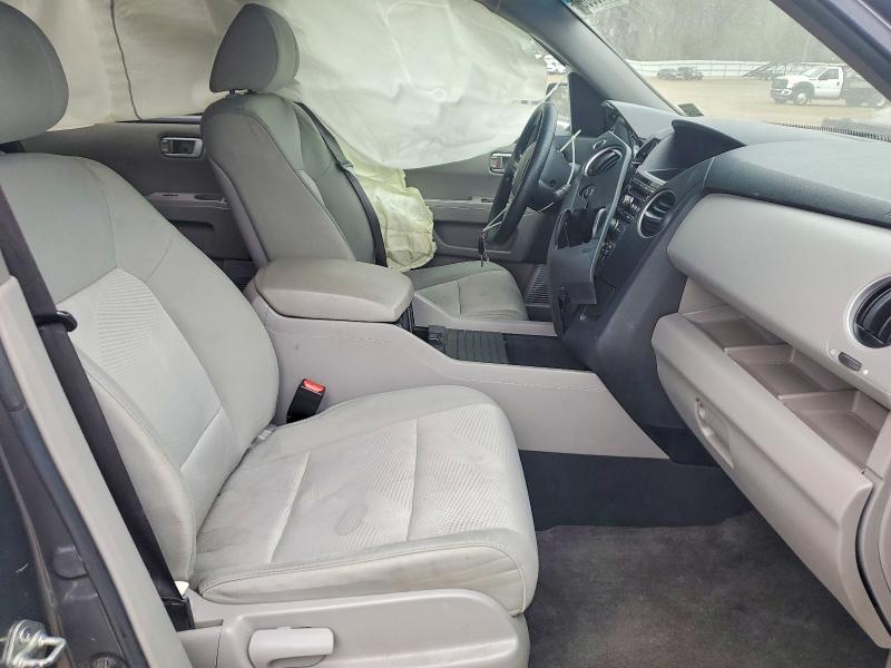 Photo 7 from auction – 2012 HONDA PILOT LX with VIN 5FNYF4H2XCB013357