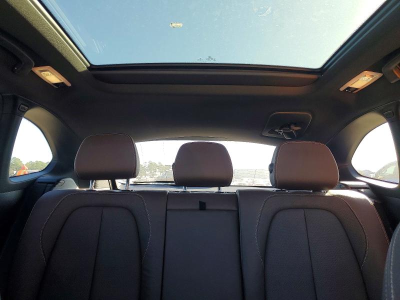 Photo 10 from auction – 2021 BMW X1 with VIN WBXJG7C08M5S76250