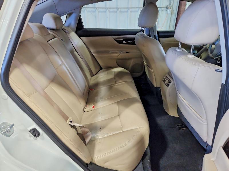 Photo 10 from auction – 2015 NISSAN ALTIMA 2.5 with VIN 1N4AL3AP8FC143252
