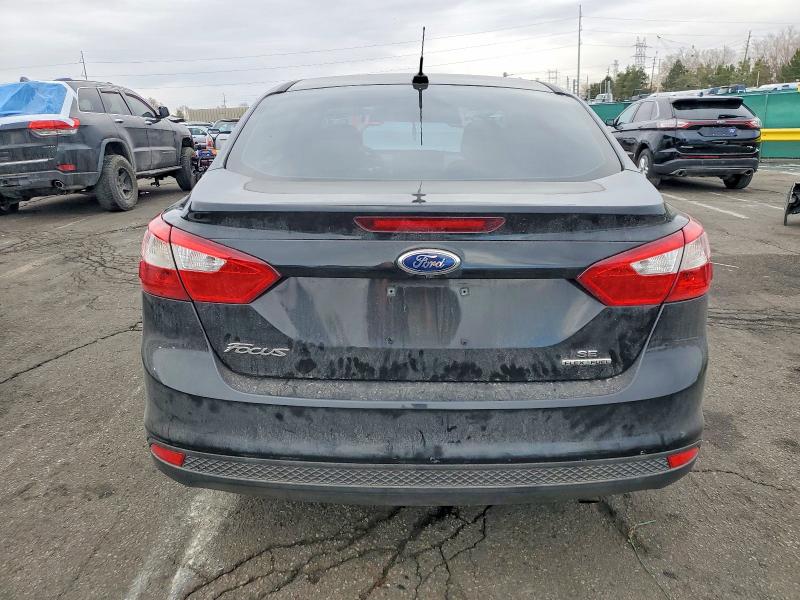 Photo 6 from auction – 2014 FORD FOCUS SE with VIN 1FADP3F21EL123390