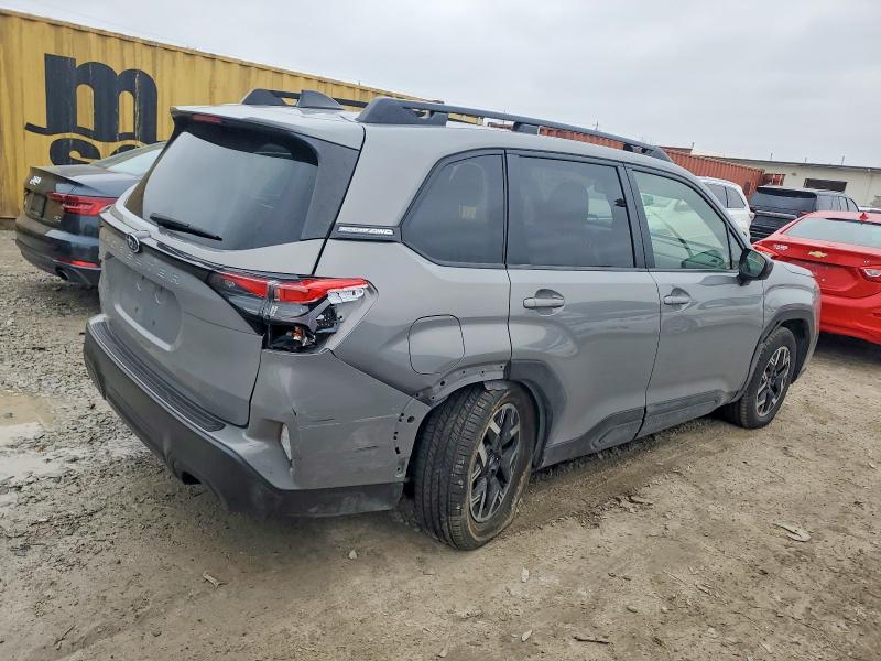 Photo 3 from auction – 2025 SUBARU FORESTER P with VIN JF2SLDDC6SH468896