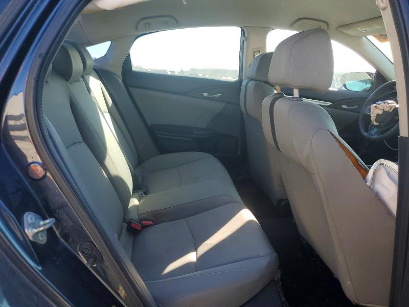 Photo 10 from auction – 2016 HONDA CIVIC with VIN 19XFC2F51GE026852