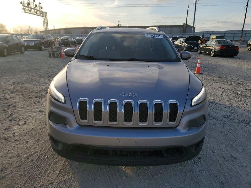 Photo 5 from auction – 2018 JEEP CHEROKEE with VIN 1C4PJLCB7JD568881