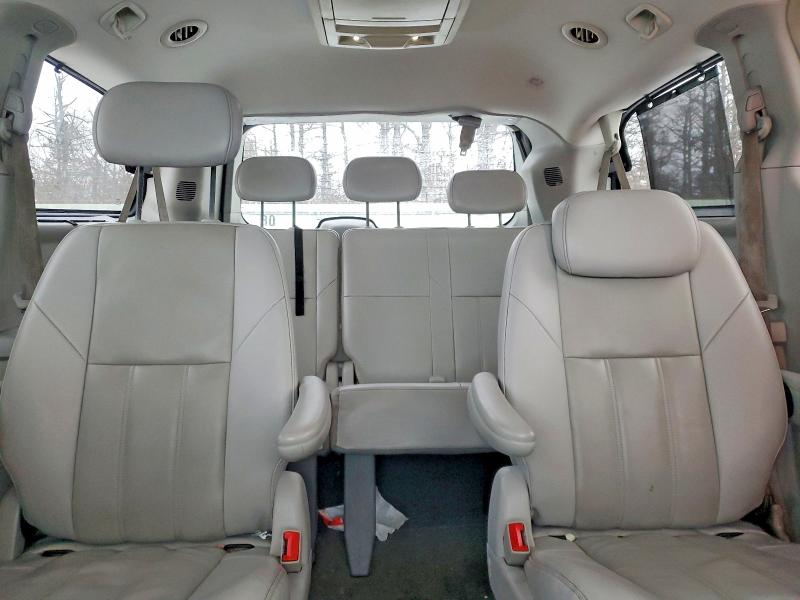 Photo 10 from auction – 2008 CHRYSLER TOWN CNTRY with VIN 2A8HR54P88R107787