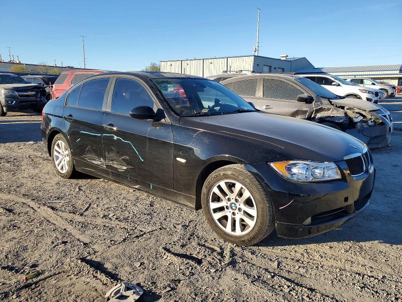 Photo 4 from auction – 2006 BMW 325 I with VIN WBAVB13526PT14422