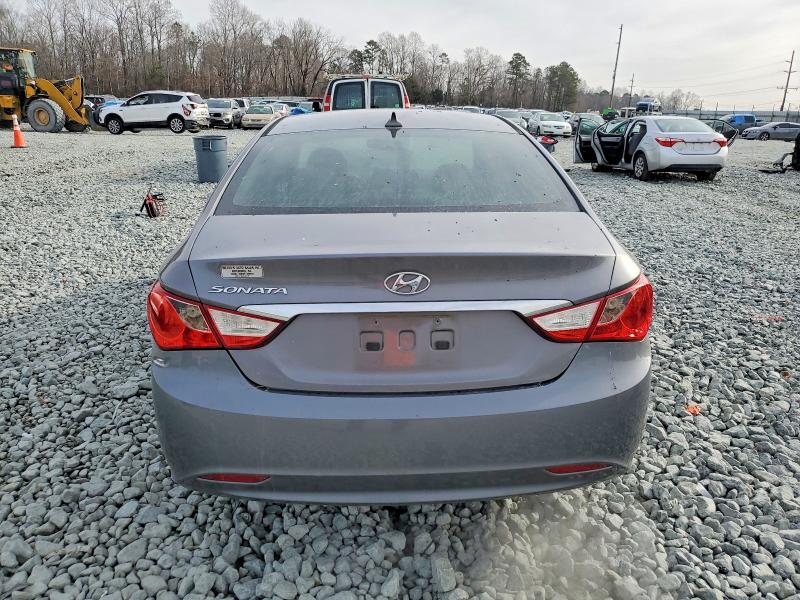 Photo 6 from auction – 2012 HYUNDAI SONATA with VIN 5NPEB4ACXCH369410