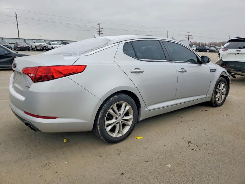Photo 3 from auction – 2013 KIA OPTIMA EX with VIN 5XXGN4A75DG225747