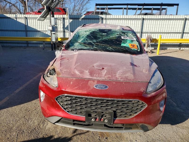 Photo 5 from auction – 2022 FORD ESCAPE with VIN 1FMCU0H63NUB60301
