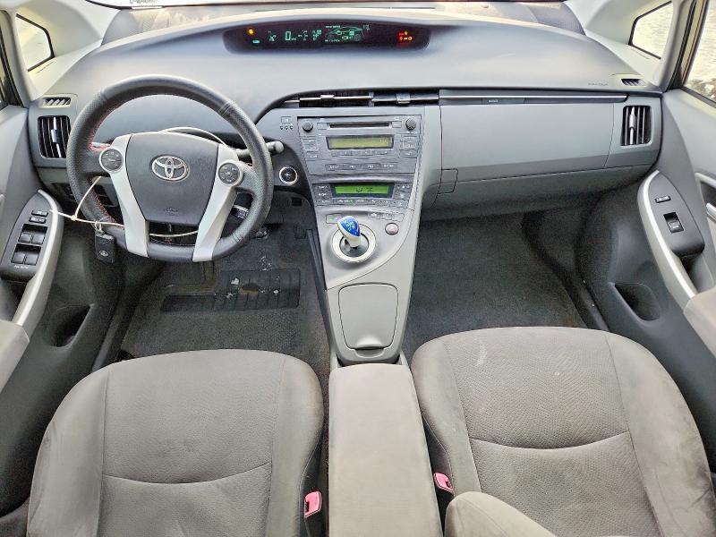 Photo 8 from auction – 2010 TOYOTA PRIUS with VIN JTDKN3DU8A0051871