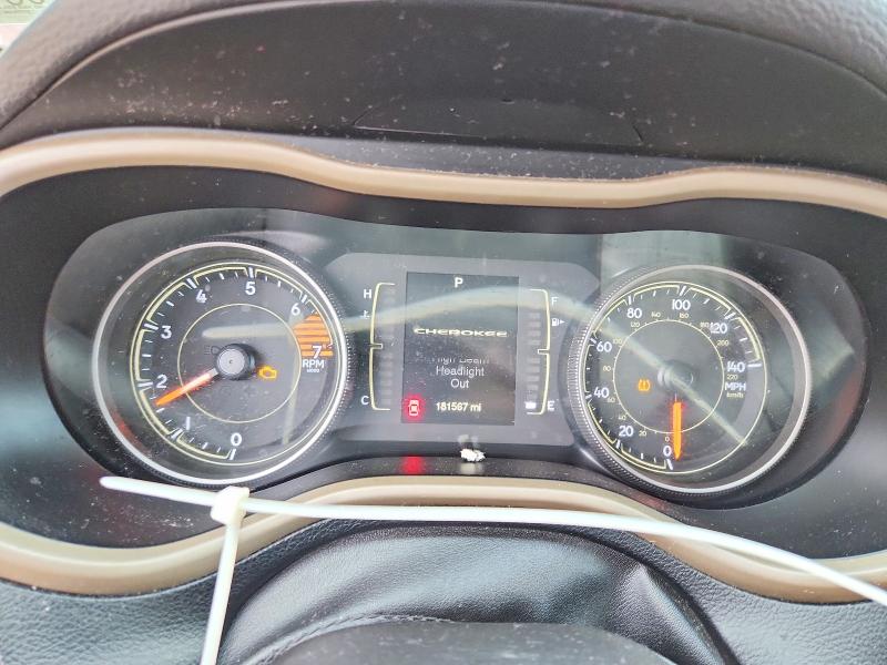 Photo 9 from auction – 2018 JEEP CHEROKEE with VIN 1C4PJLCB6JD611705